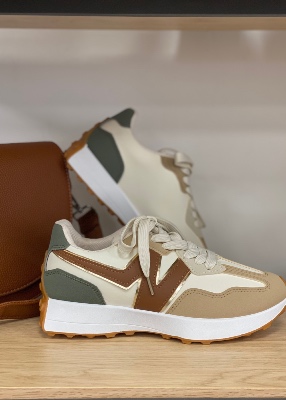 Baskets modèle Olympe kaki