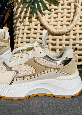 Baskets compensées beige