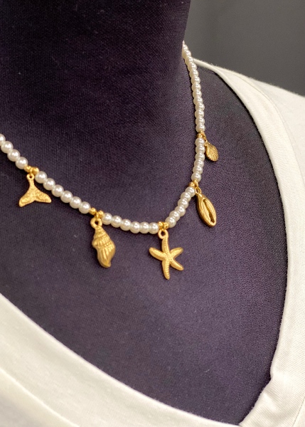 Collier perles blanches   