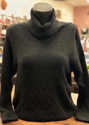 Pull Adena col roulé boule 