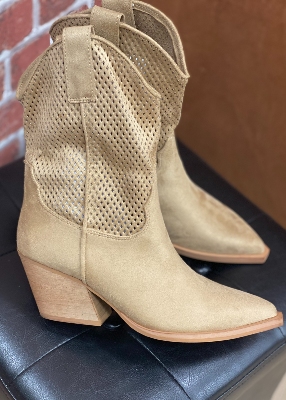 Bottines ajourées defile 