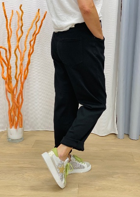 Jean mom Marcus noir