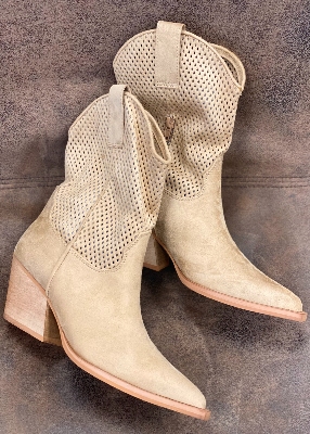 Bottines ajourées defile 