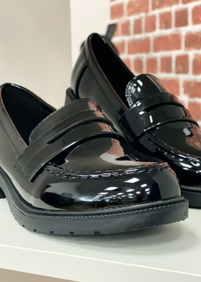 Mocassins noirs vernis 