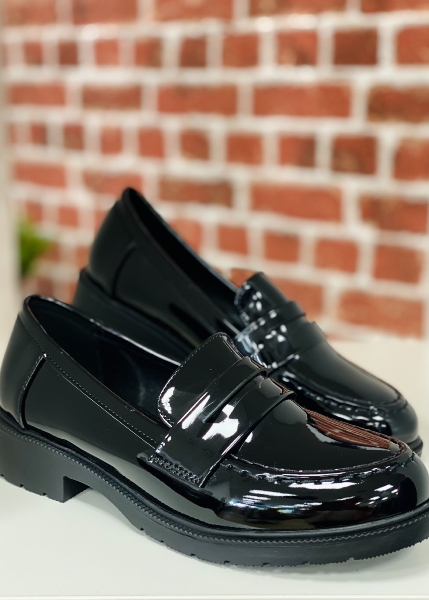 Mocassins noirs vernis 