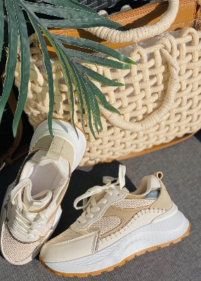 Baskets compensées beige